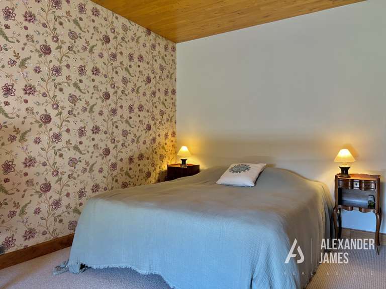 House Monségur - 8 bedrooms - 458m²