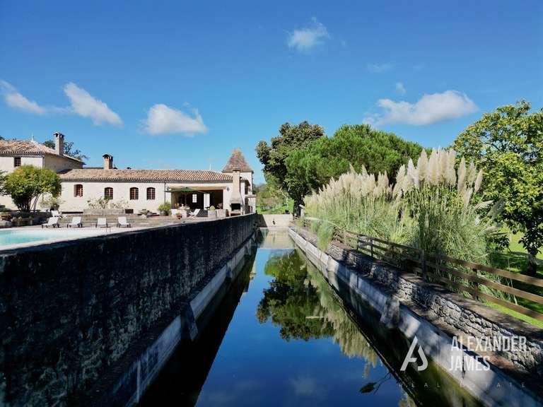 House Monségur - 8 bedrooms - 458m²