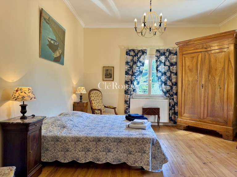 House Monségur - 5 bedrooms - 251m²