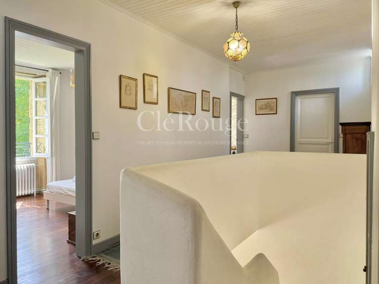 Maison Monségur - 7 chambres - 274m²