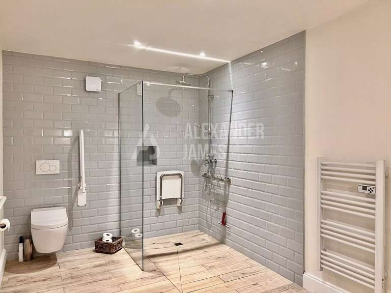 Propriété Monségur - 6 chambres - 441m²