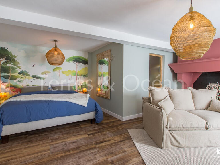 House Mont-de-Marsan - 8 bedrooms - 427m²