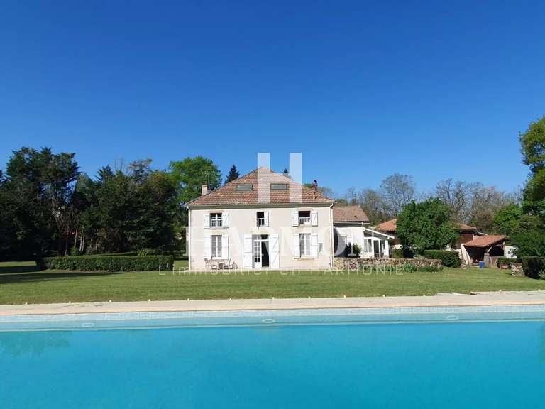 House Mont-de-Marsan - 5 bedrooms - 393m²
