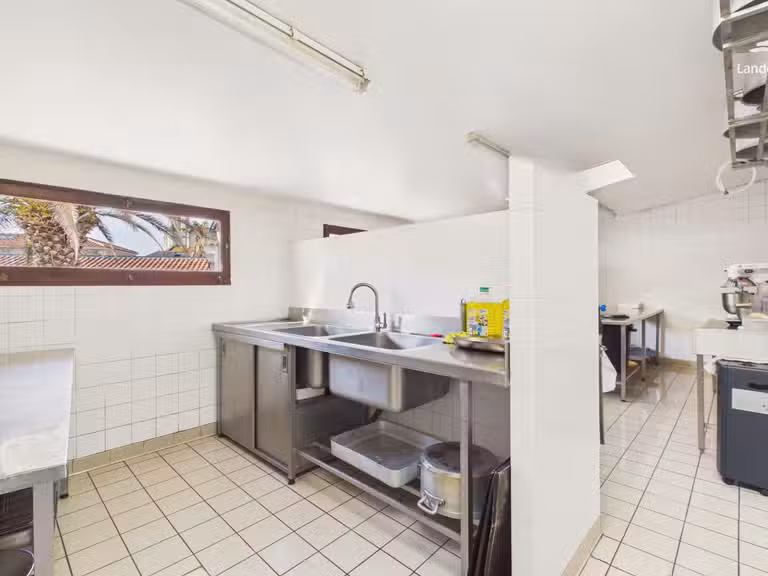 Maison Mont-de-Marsan - 9 chambres - 735m²