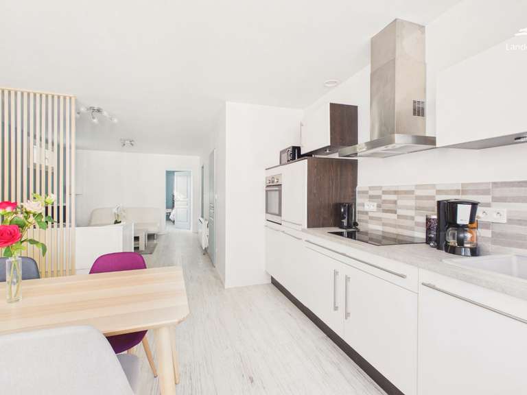 Maison Mont-de-Marsan - 9 chambres - 735m²