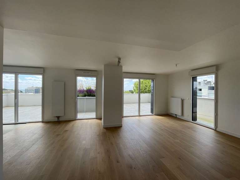 Appartement Mont-Saint-Aignan - 3 chambres - 110m²