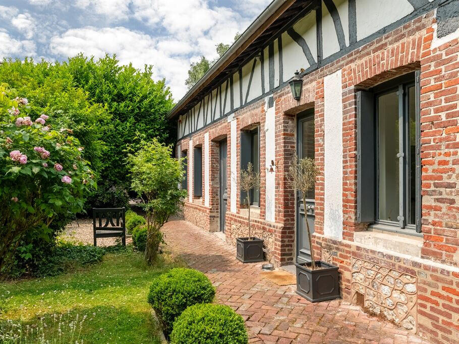House Mont-Saint-Aignan