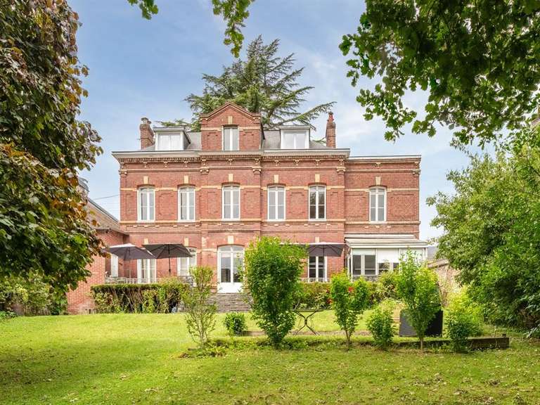 Maison Mont-Saint-Aignan - 7 chambres - 209m²