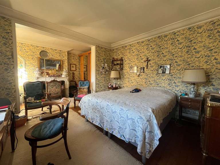 Maison Mont-Saint-Aignan - 5 chambres - 217m²