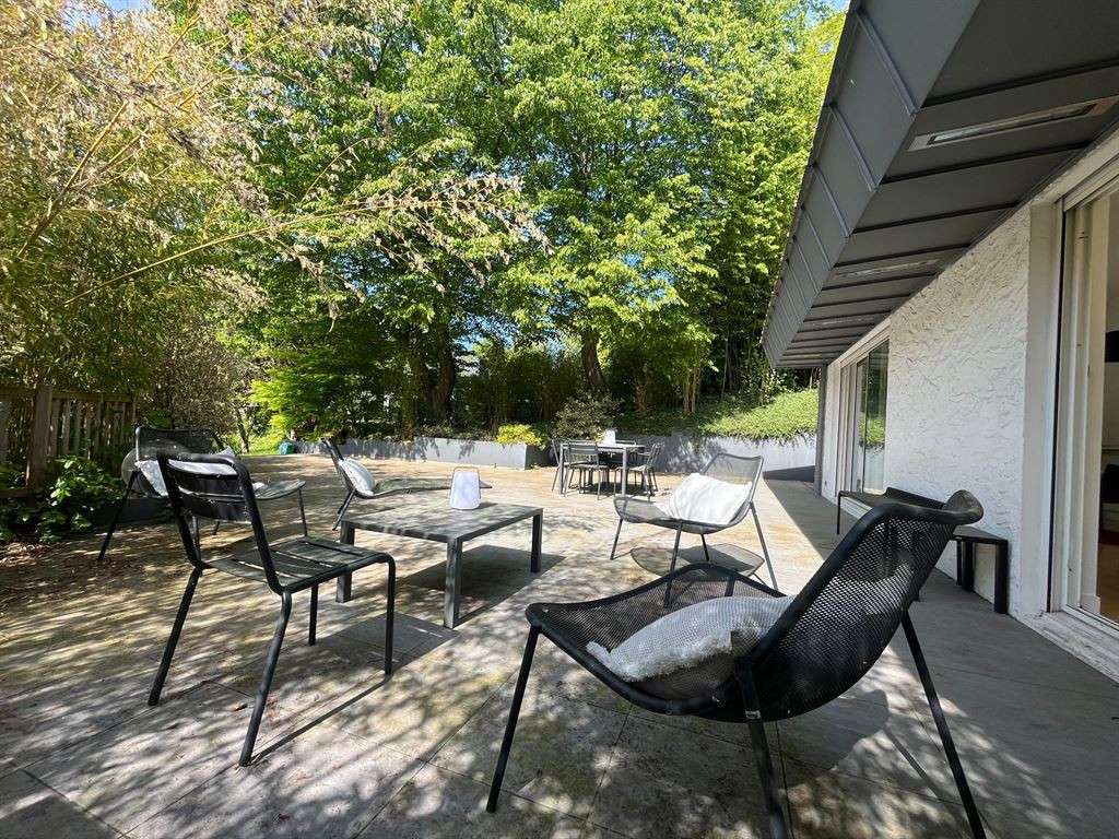 House Mont-Saint-Aignan