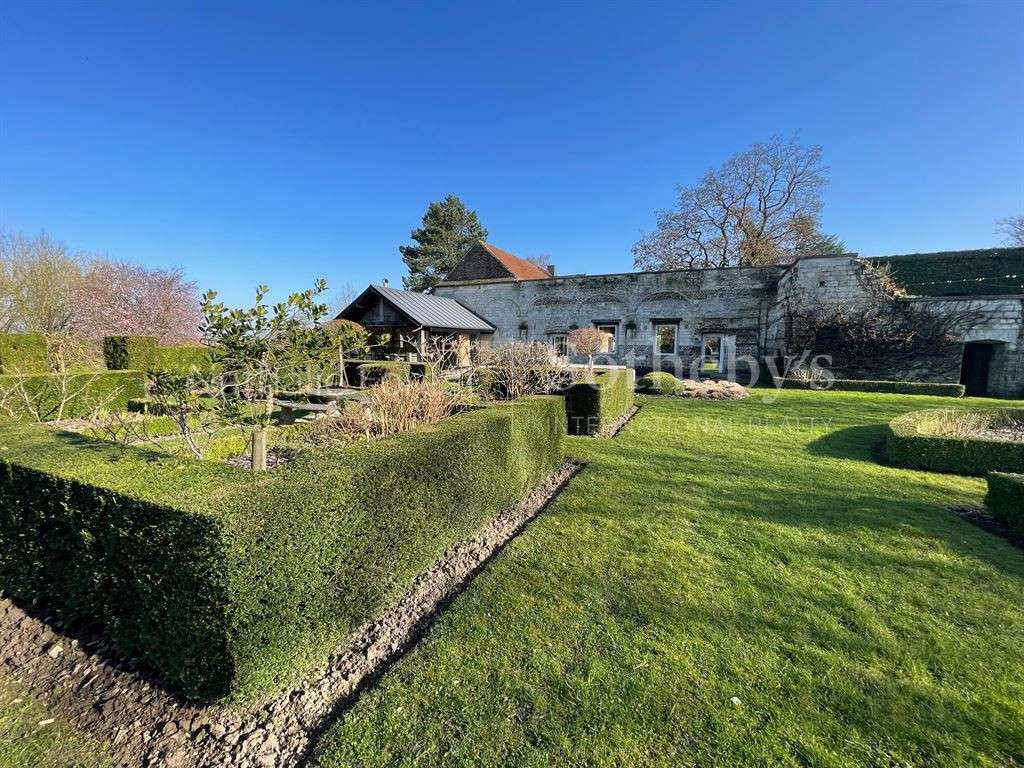 Maison Mont-Saint-Éloi