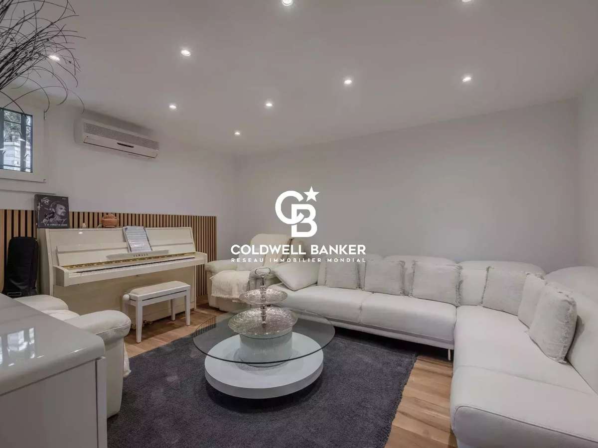 House Montagnole
