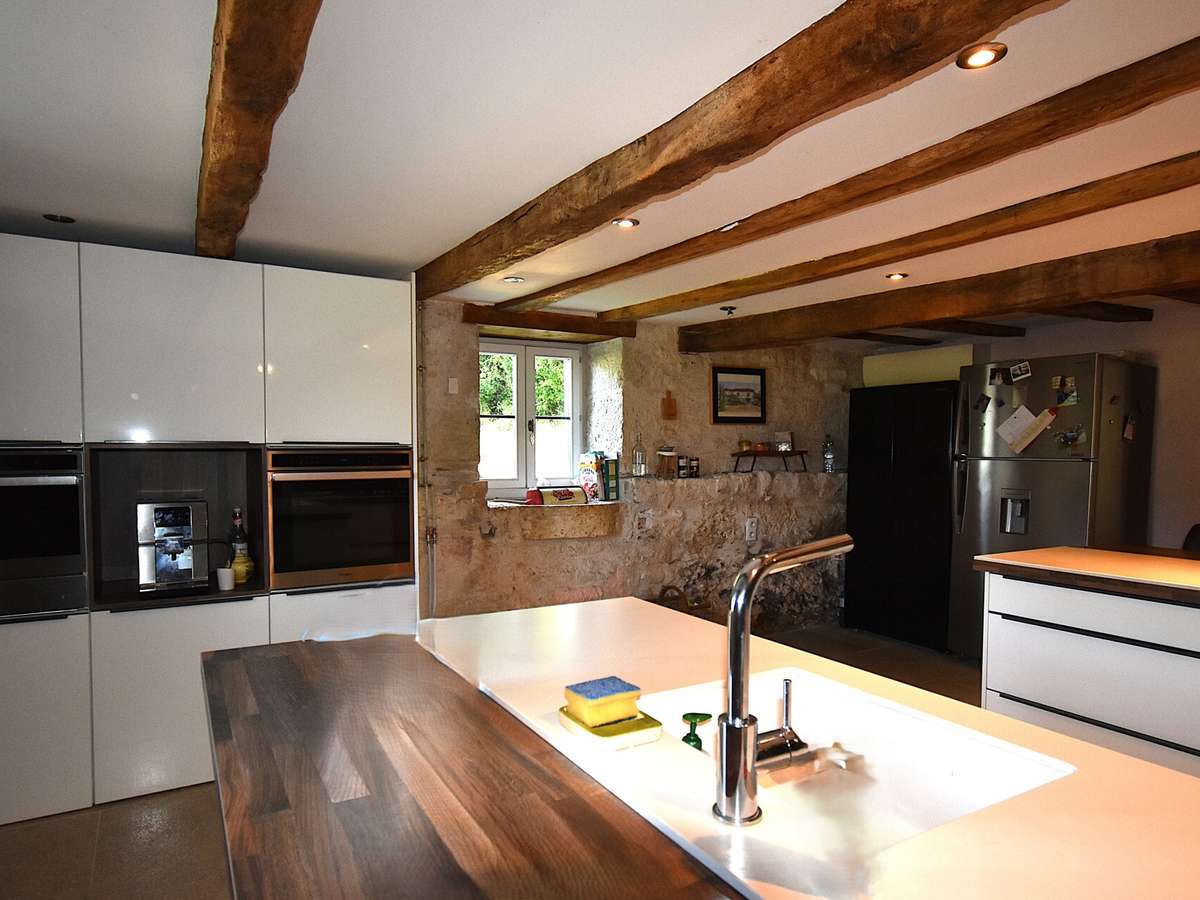 Maison Montaigu-de-Quercy