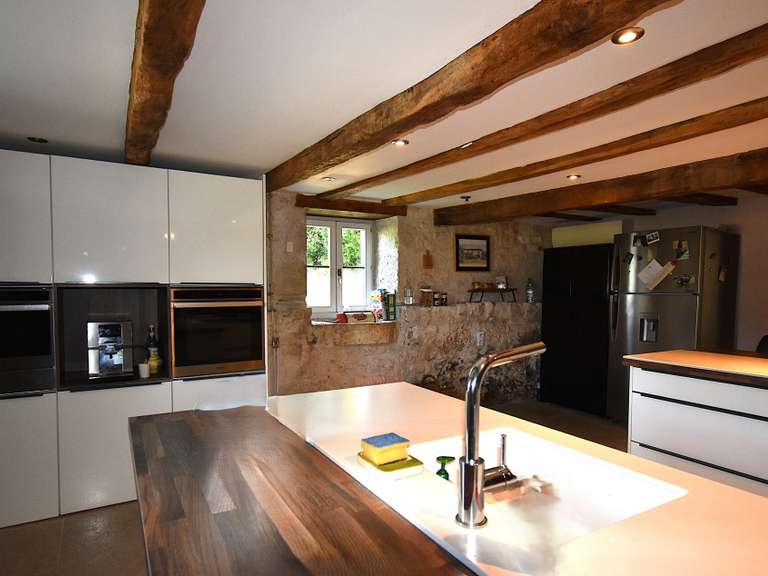 Maison Montaigu-de-Quercy - 11 chambres - 408m²