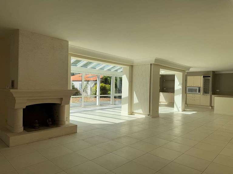 Maison Montaigu-Vendée - 5 chambres