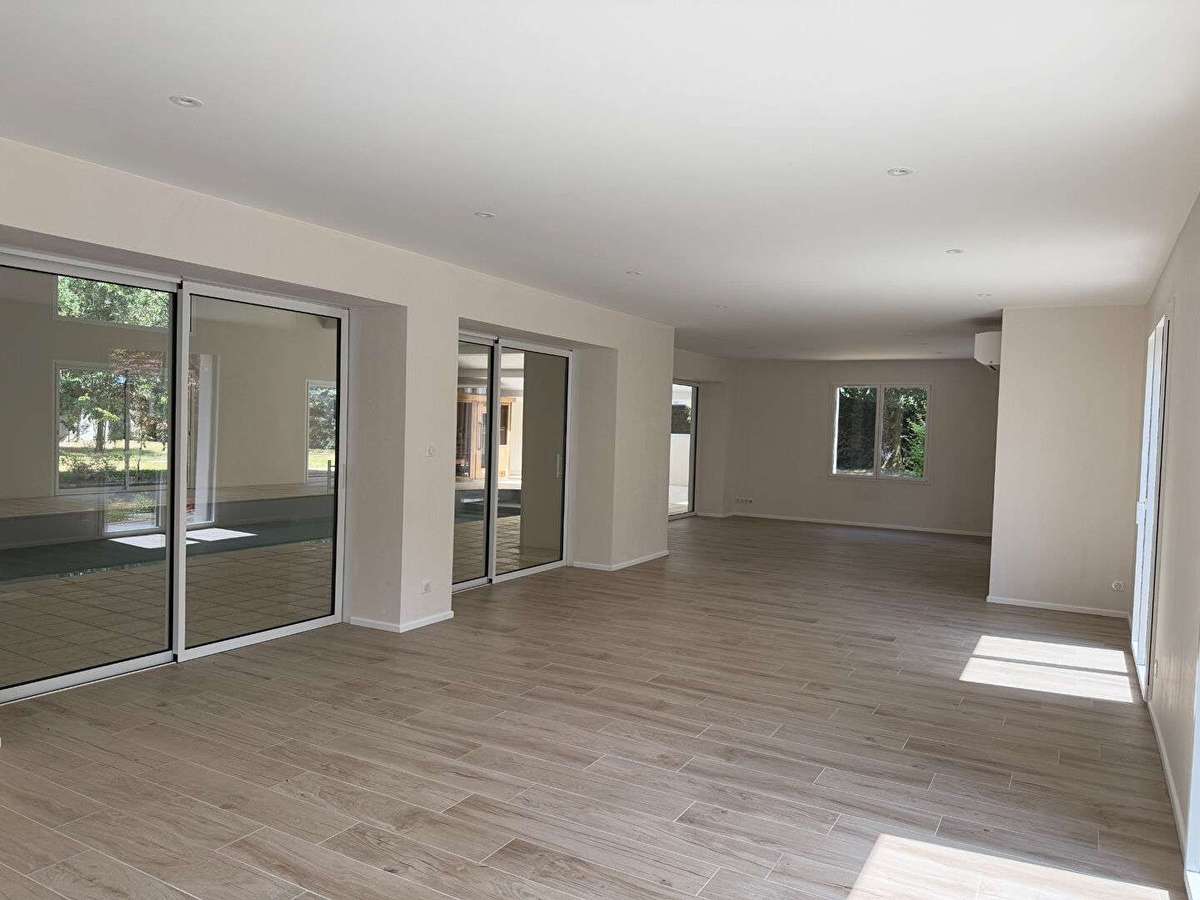 Maison Montaigu-Vendée