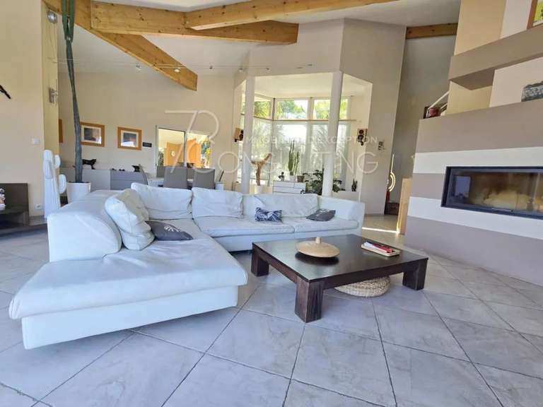Maison Montaigut-sur-Save - 330m²
