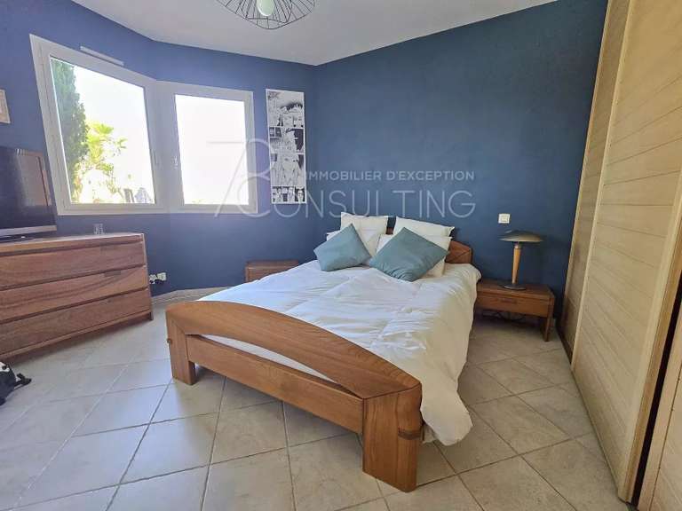 Maison Montaigut-sur-Save - 330m²