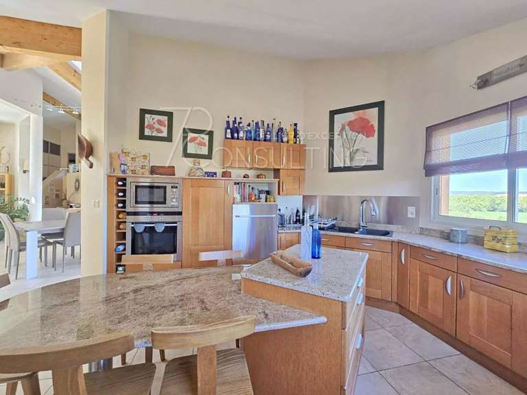 Maison Montaigut-sur-Save - 330m²