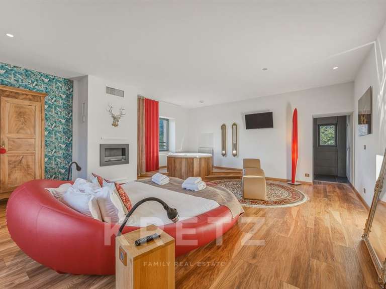 Castle Montailleur - 8 bedrooms - 760m²