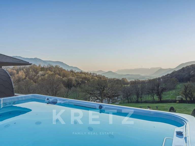 Castle Montailleur - 8 bedrooms - 760m²