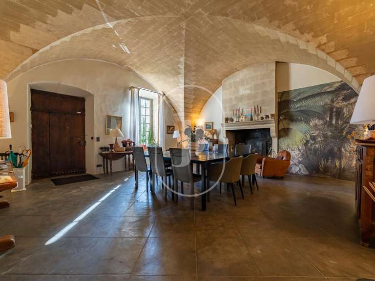 Maison Montaren-et-Saint-Médiers - 6 chambres - 460m²