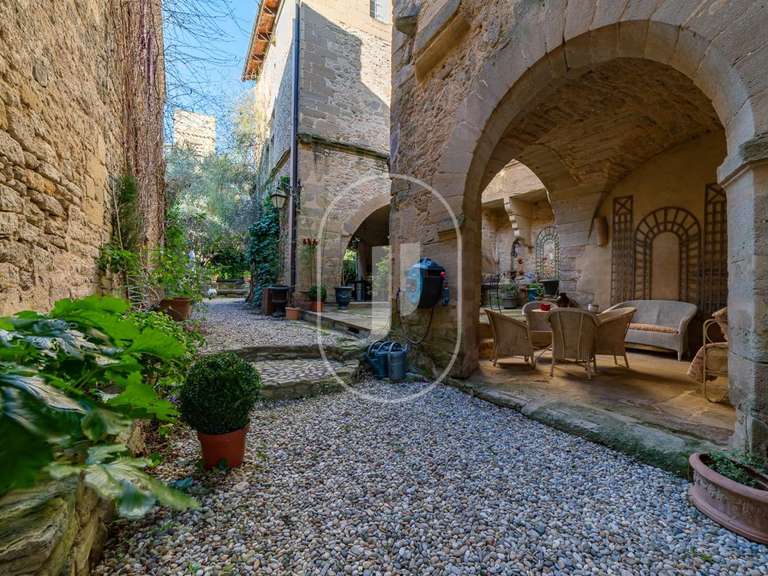 Maison Montaren-et-Saint-Médiers - 6 chambres - 460m²