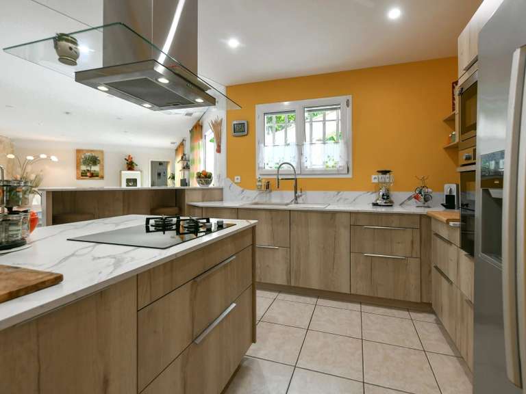 Maison Montaren-et-Saint-Médiers - 4 chambres - 175m²