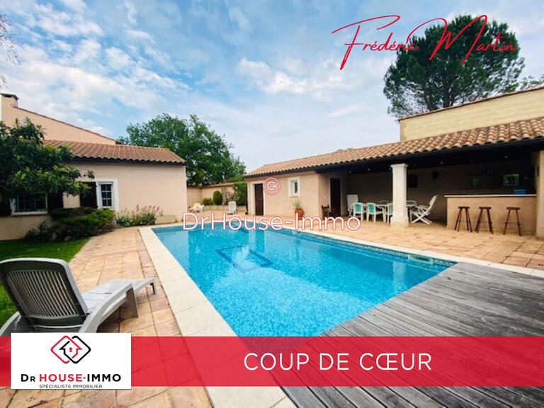 Villa Montaren-et-Saint-Médiers - 4 chambres - 160m²