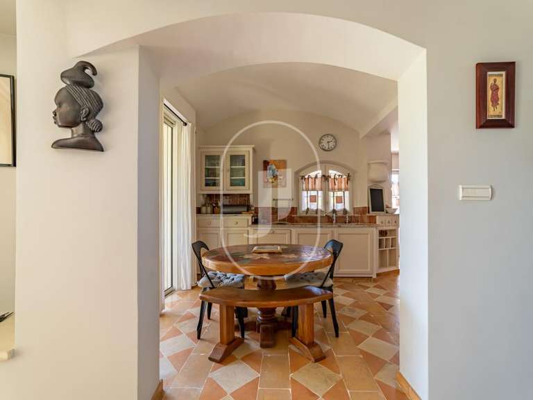 Villa Montaren-et-Saint-Médiers - 5 chambres - 270m²