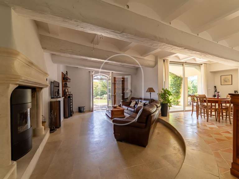 Villa Montaren-et-Saint-Médiers - 5 chambres - 270m²
