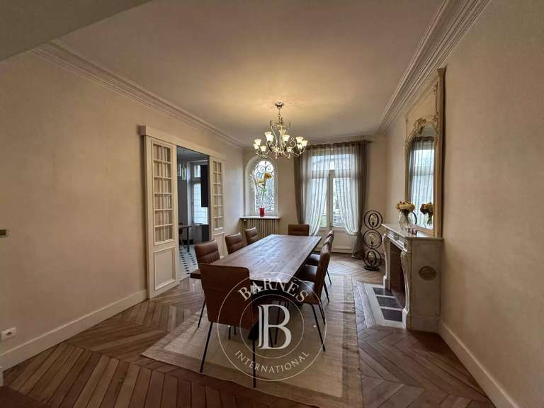 Hôtel particulier Montargis - 6 chambres - 246m²