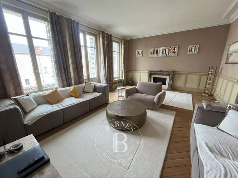 Hôtel particulier Montargis - 6 chambres - 246m²