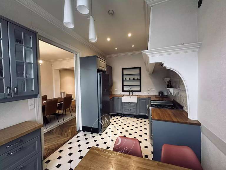 Hôtel particulier Montargis - 6 chambres - 246m²