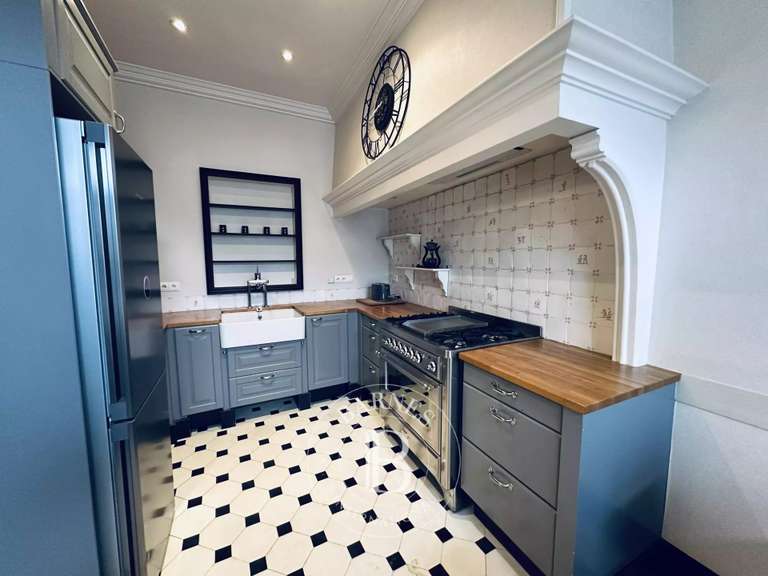 Hôtel particulier Montargis - 6 chambres - 246m²