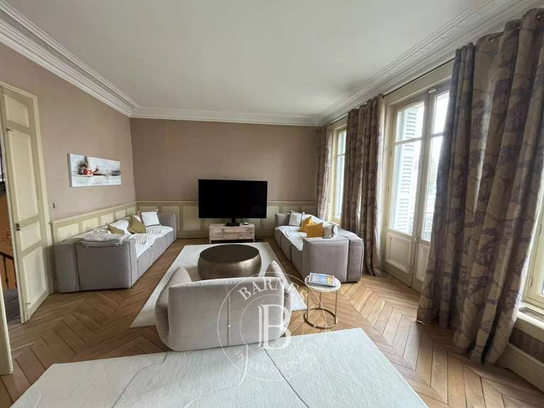 Hôtel particulier Montargis - 6 chambres - 246m²