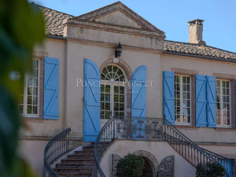 Château Montauban - 10 chambres - 550m²