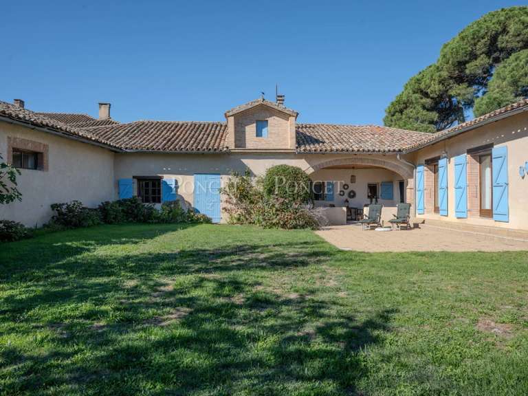 Château Montauban - 10 chambres - 550m²