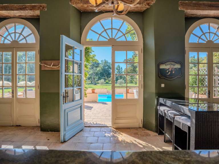 Château Montauban - 10 chambres - 550m²