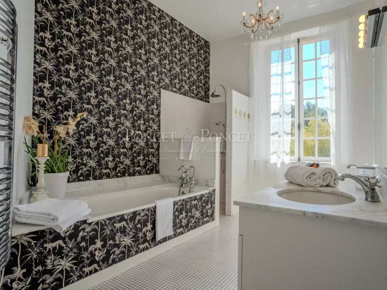 Château Montauban - 10 chambres - 550m²