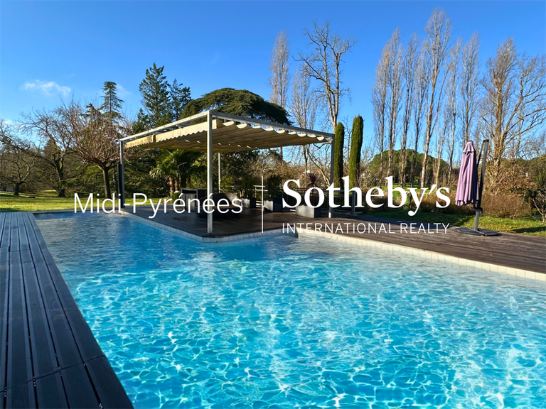 Maison Montauban - 5 chambres - 403m²
