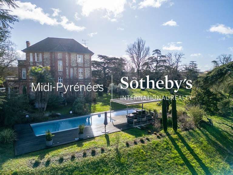 Maison Montauban - 5 chambres - 403m²