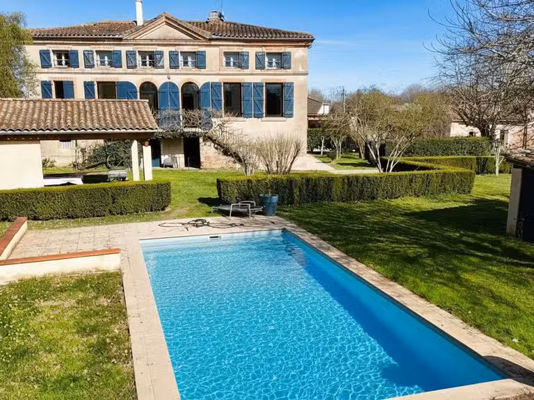 Maison Montauban - 5 chambres - 249m²