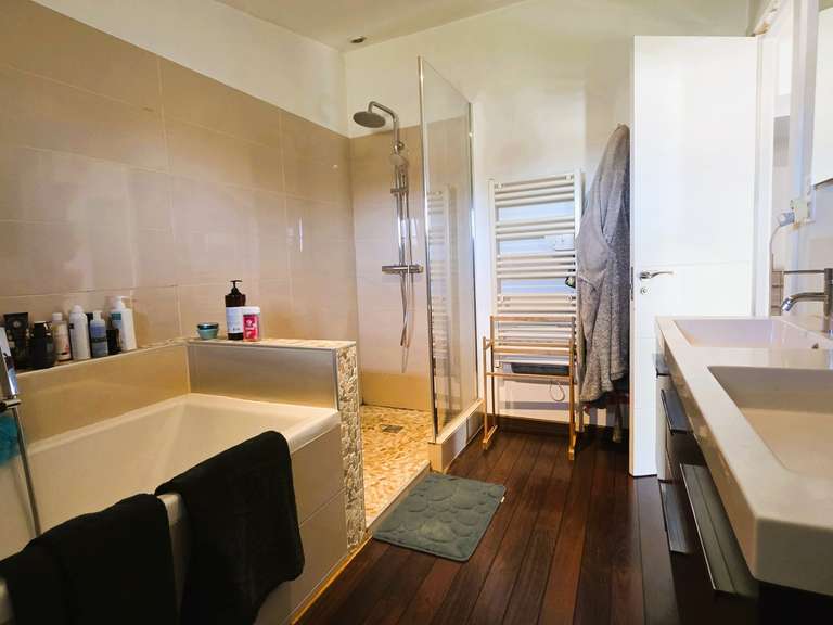 Maison Montauban - 5 chambres - 249m²