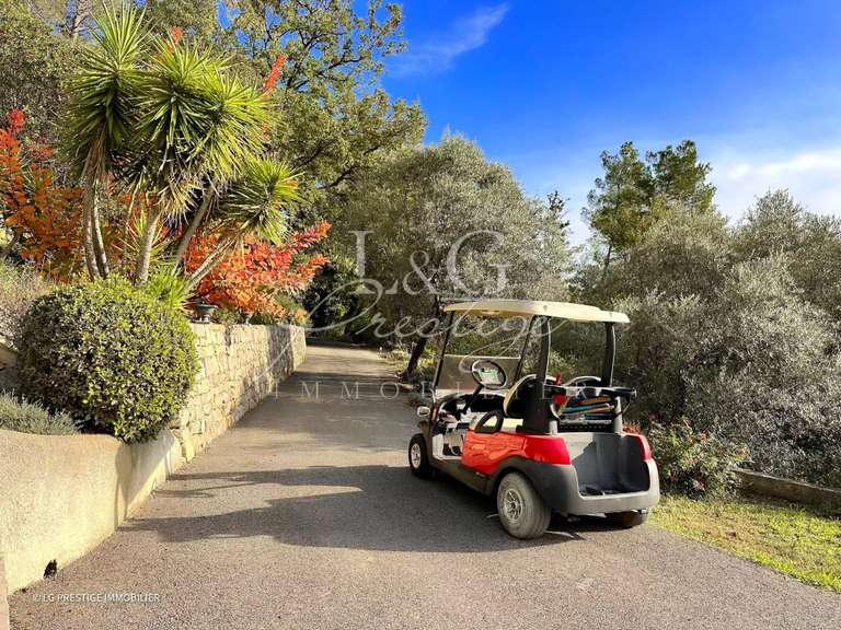 House Montauroux - 3 bedrooms - 330m²