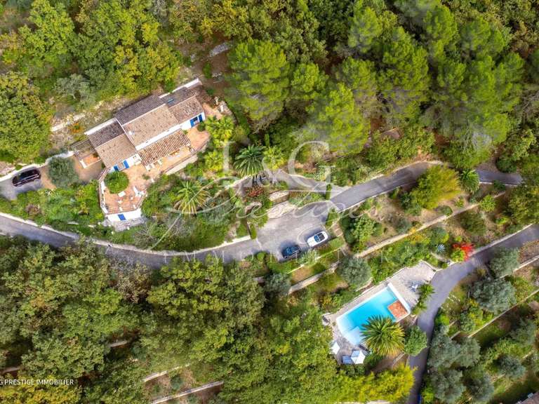 House Montauroux - 3 bedrooms - 330m²