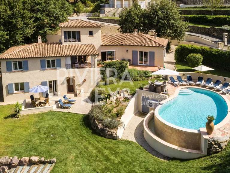 Maison Montauroux - 237m²