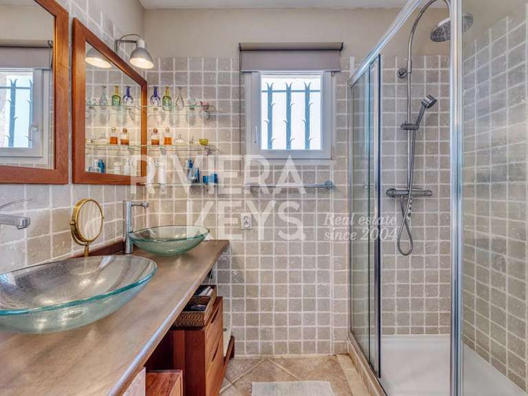 Maison Montauroux - 237m²