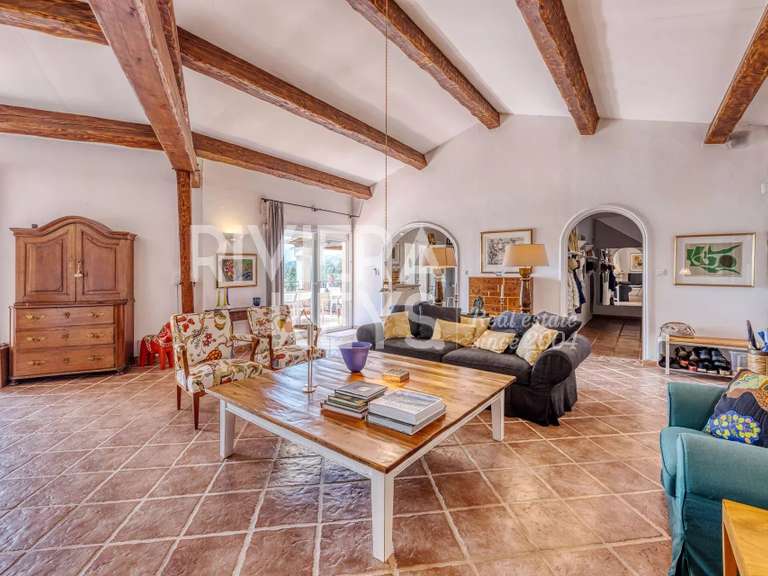 Maison Montauroux - 237m²