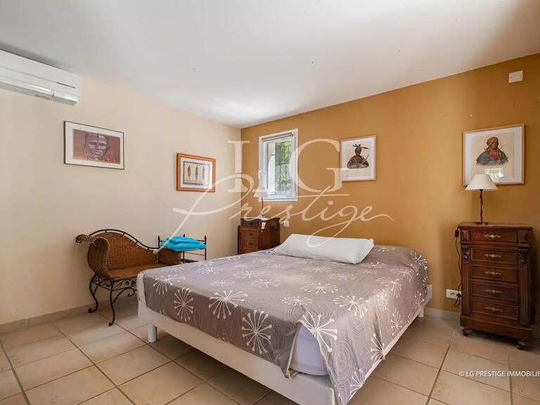 Maison Montauroux - 7 chambres - 230m²